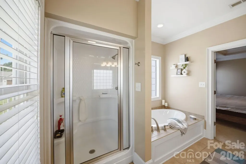 104 Castle Pines Lane Statesville NC 28625