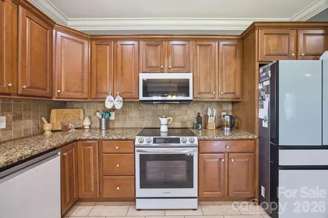 104 Castle Pines Lane Statesville NC 28625