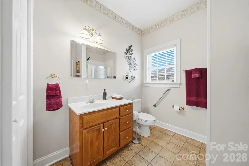 416 Huntington Woods Street N Lenoir NC 28645