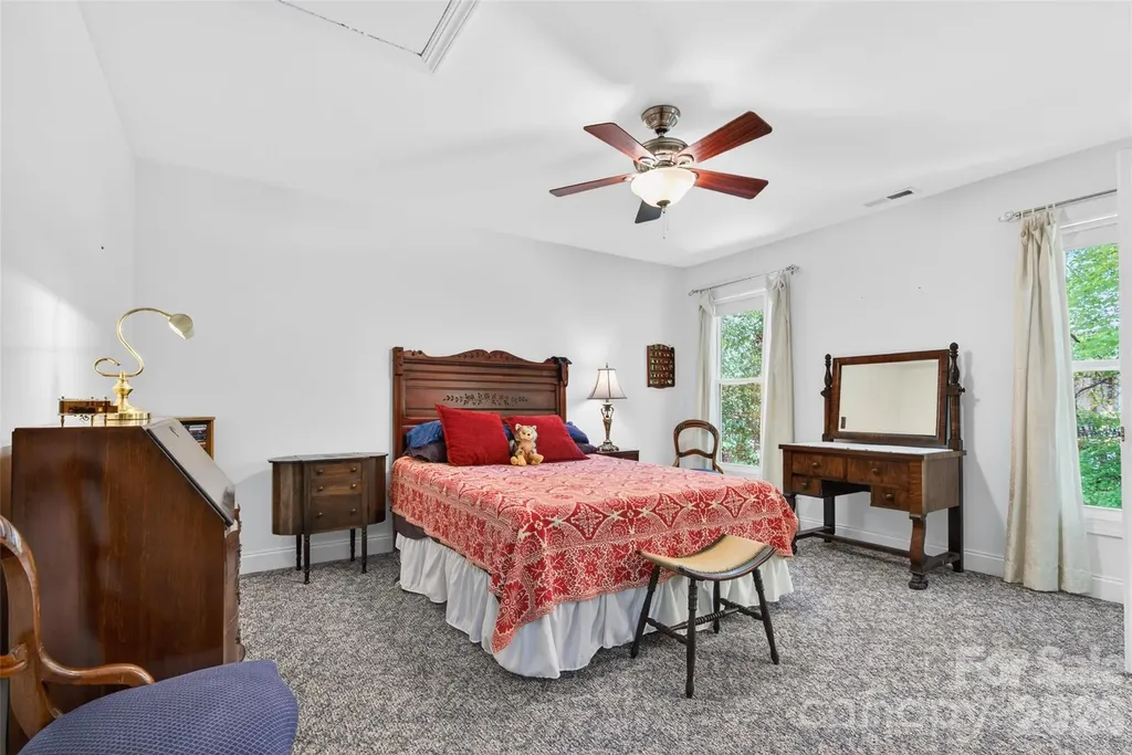 3889 Granite Street Terrell NC 28682