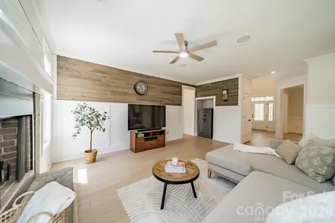 188 Carolina Crossing Drive York SC 29745