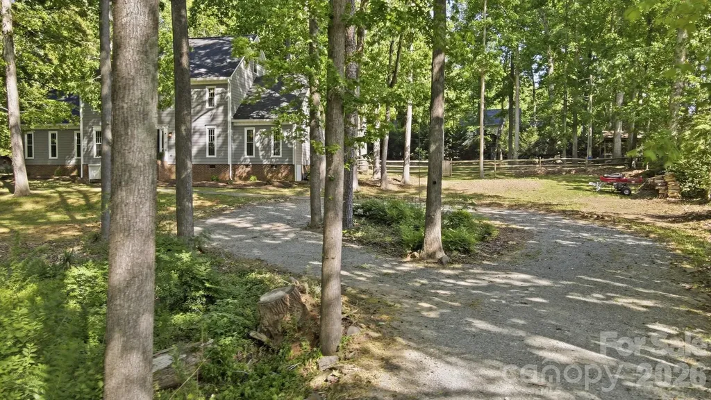 11103 Idlewild Road Matthews NC 28105