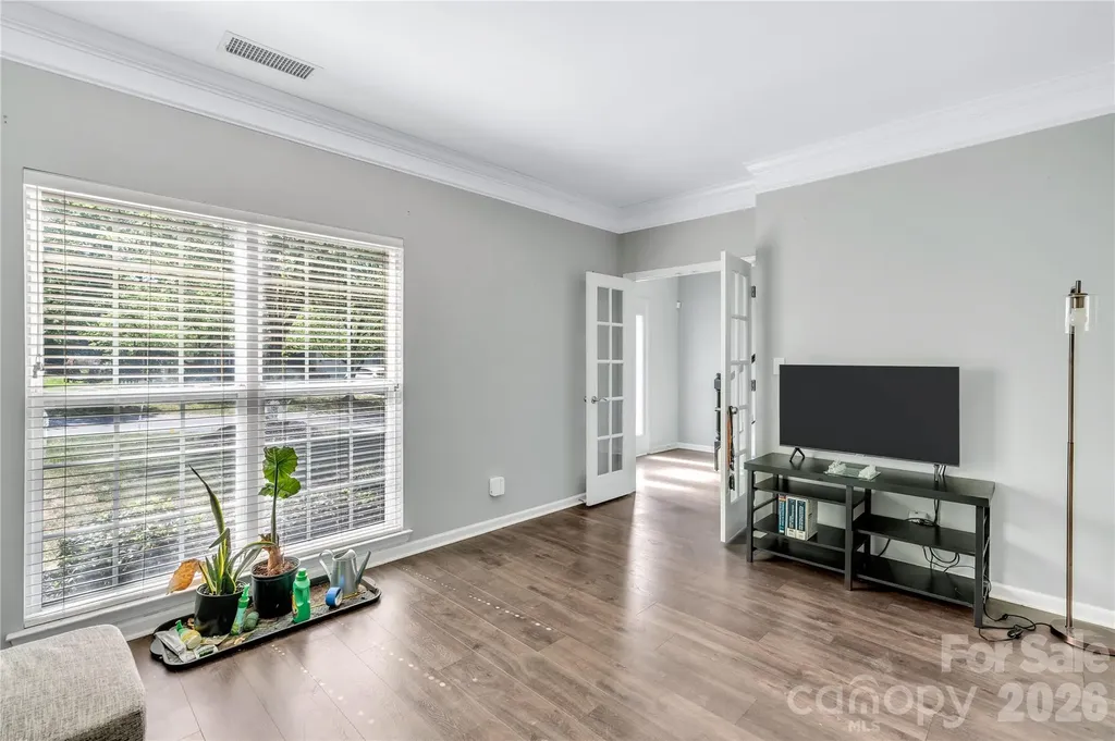 9423 Willow Tree Lane Charlotte NC 28277