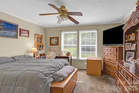 4130 Mountainview Street Gastonia NC 28056