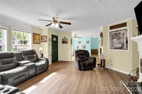 4130 Mountainview Street Gastonia NC 28056