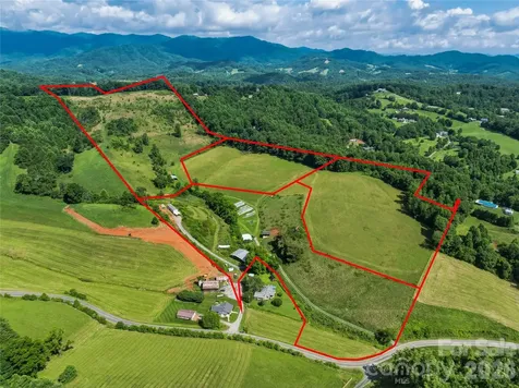 35 Felmet Farm Road Marshall NC 28753