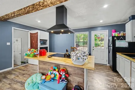 1797 Drywood Circle Lancaster SC 29720