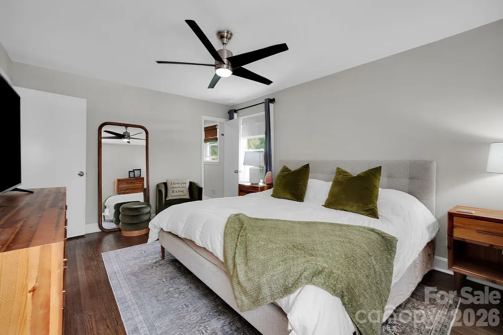 5201 Amity Place Charlotte NC 28212