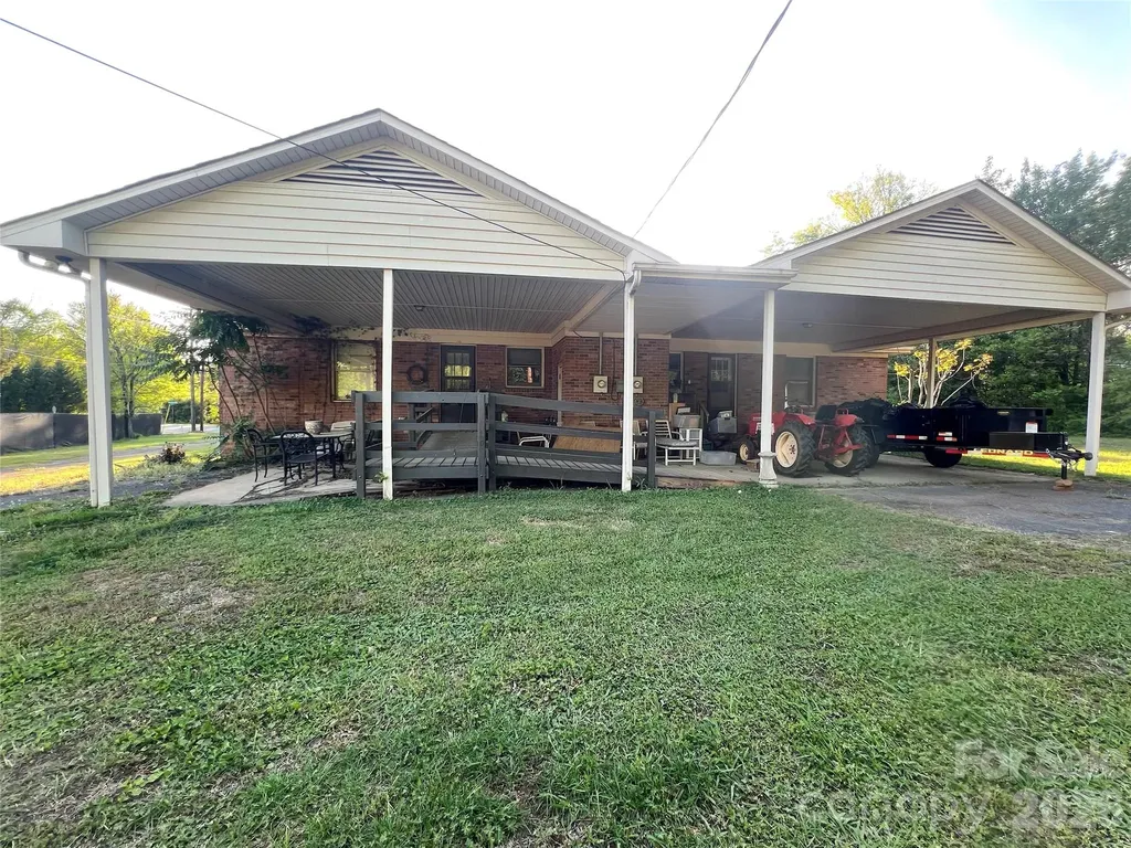 1765 S Nc 16 Highway Stanley NC 28164