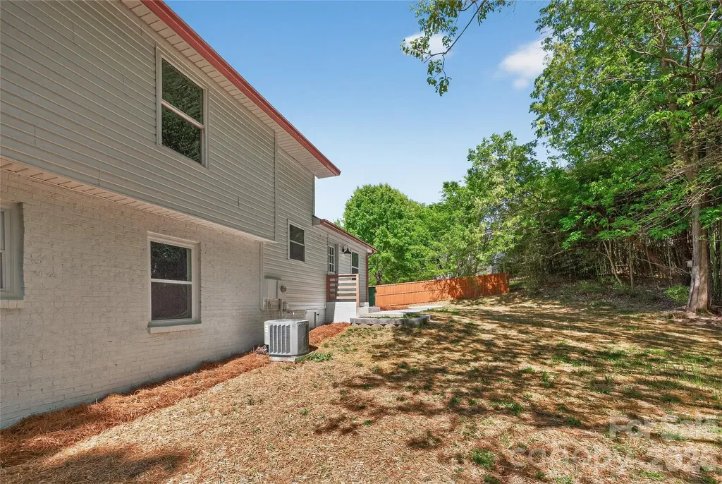 300 Dollar Circle Charlotte NC 28270