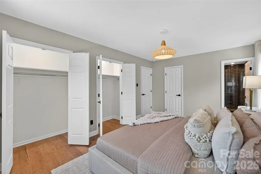 300 Dollar Circle Charlotte NC 28270