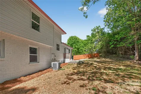 300 Dollar Circle Charlotte NC 28270