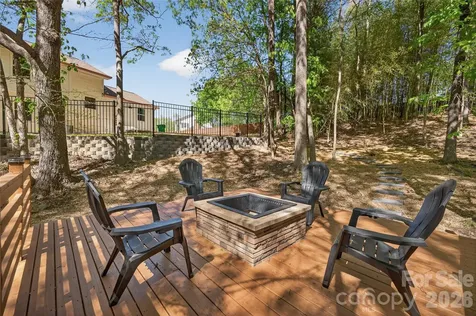 300 Dollar Circle Charlotte NC 28270