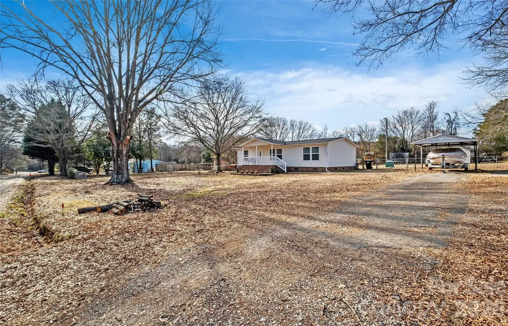 122 Julius Mac Road Stanley NC 28164