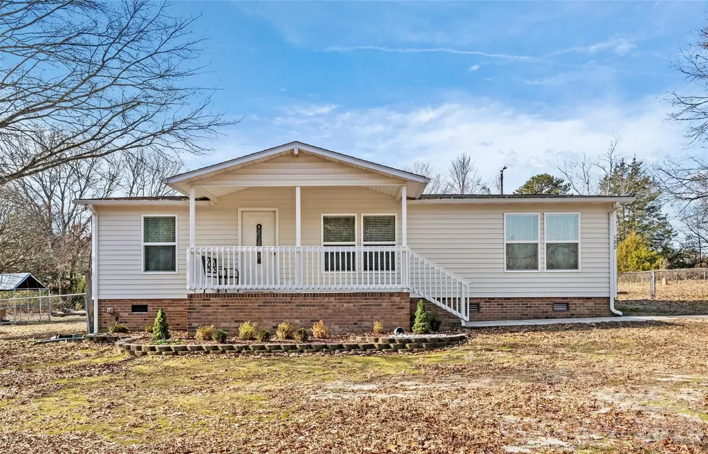 122 Julius Mac Road Stanley NC 28164
