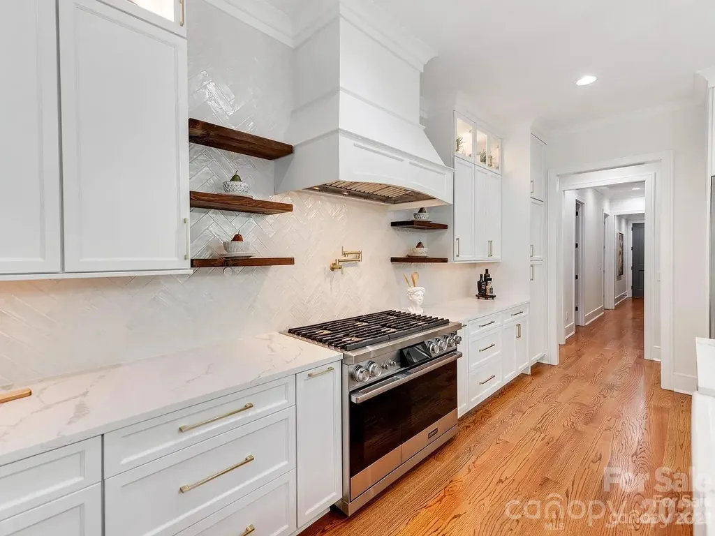 3032 Northampton Drive Charlotte NC 28210