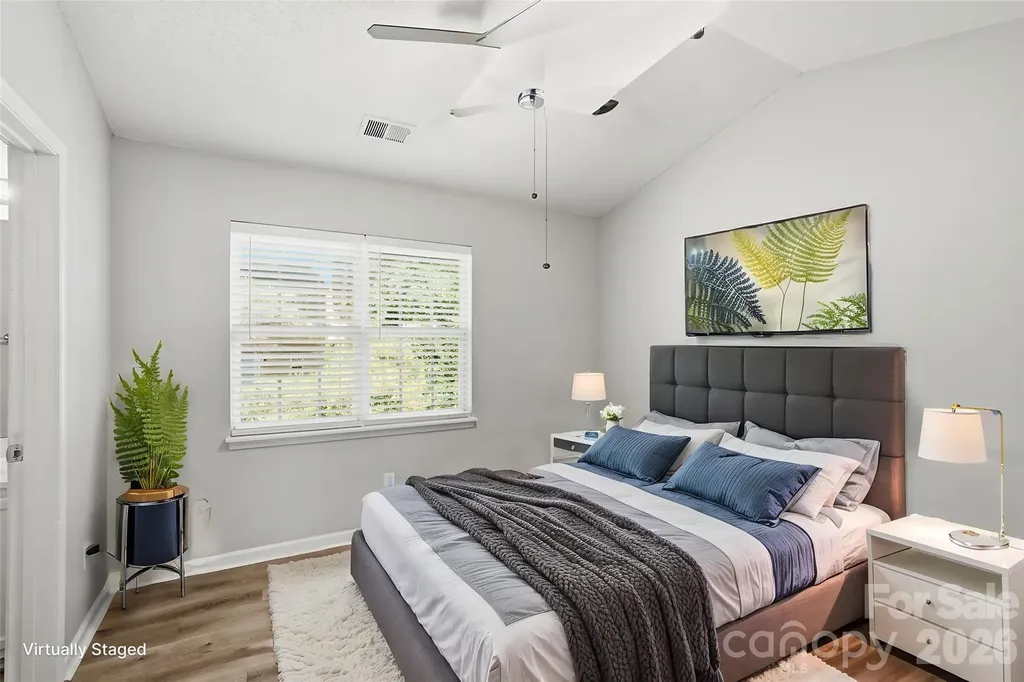 10142 Forest Landing Drive Charlotte NC 28213