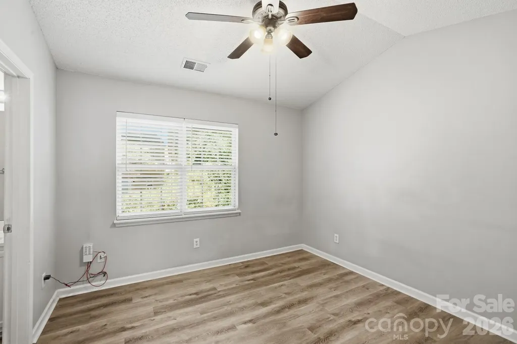 10142 Forest Landing Drive Charlotte NC 28213