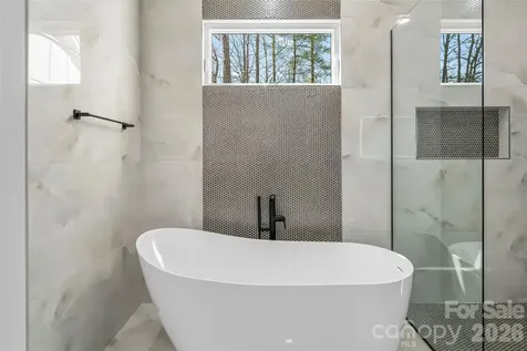 2714 Sides Avenue Connelly Springs NC 28612