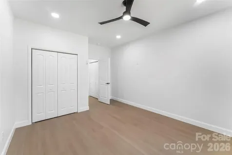 2714 Sides Avenue Connelly Springs NC 28612