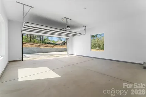 2714 Sides Avenue Connelly Springs NC 28612