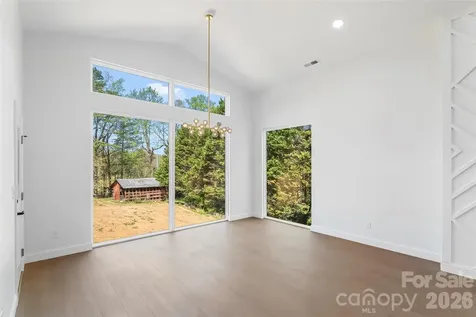 2714 Sides Avenue Connelly Springs NC 28612