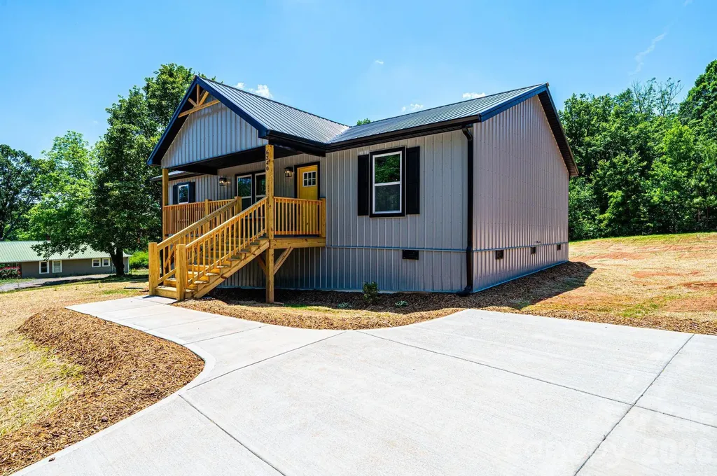 6340 Larry Huffman Street Connelly Springs NC 28612