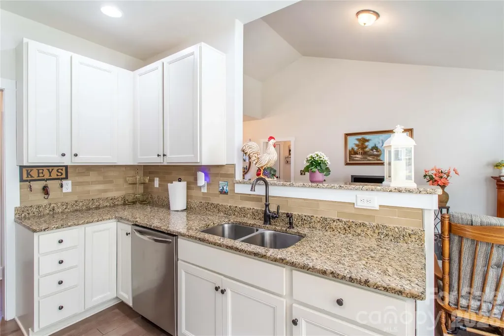153 Water Leaf Drive Weaverville NC 28787