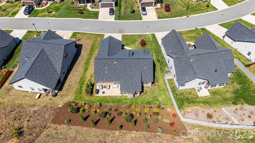 153 Water Leaf Drive Weaverville NC 28787