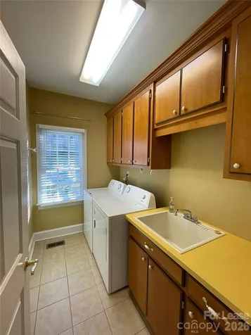 3602 French Woods Road Charlotte NC 28269