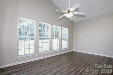 748 Georgie Street Troutman NC 28166