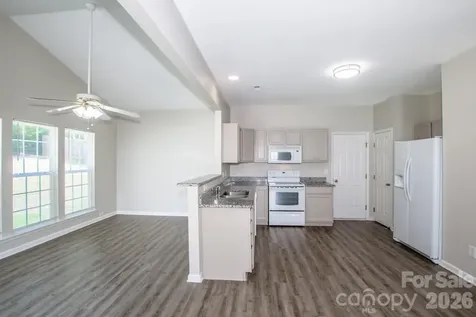 748 Georgie Street Troutman NC 28166