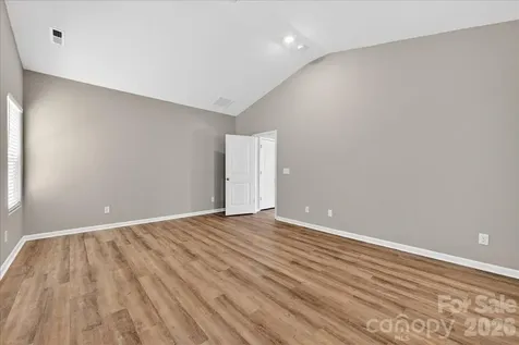 4322 One Mile Way Charlotte NC 28215