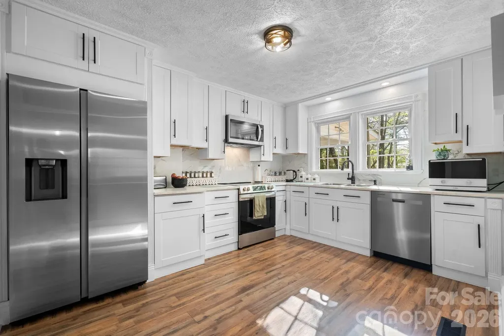 304 Garrou Avenue SE Valdese NC 28690