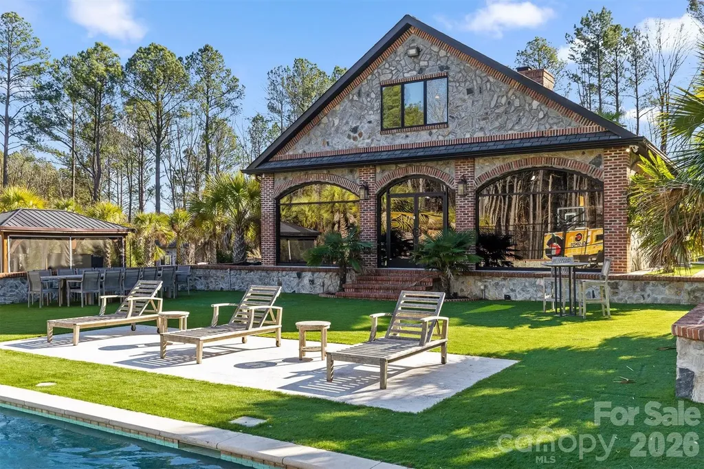 135 Stillwater Road Troutman NC 28166