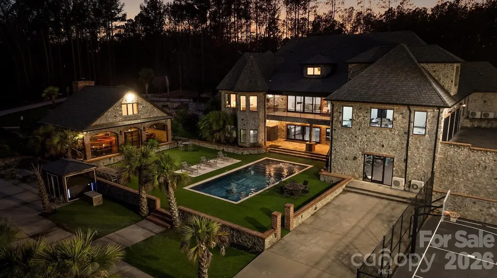 135 Stillwater Road Troutman NC 28166