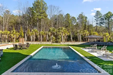 135 Stillwater Road Troutman NC 28166