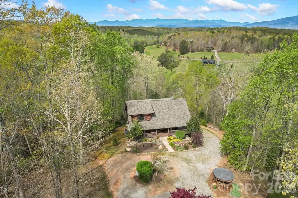 295 Outback Trail Nebo NC 28761
