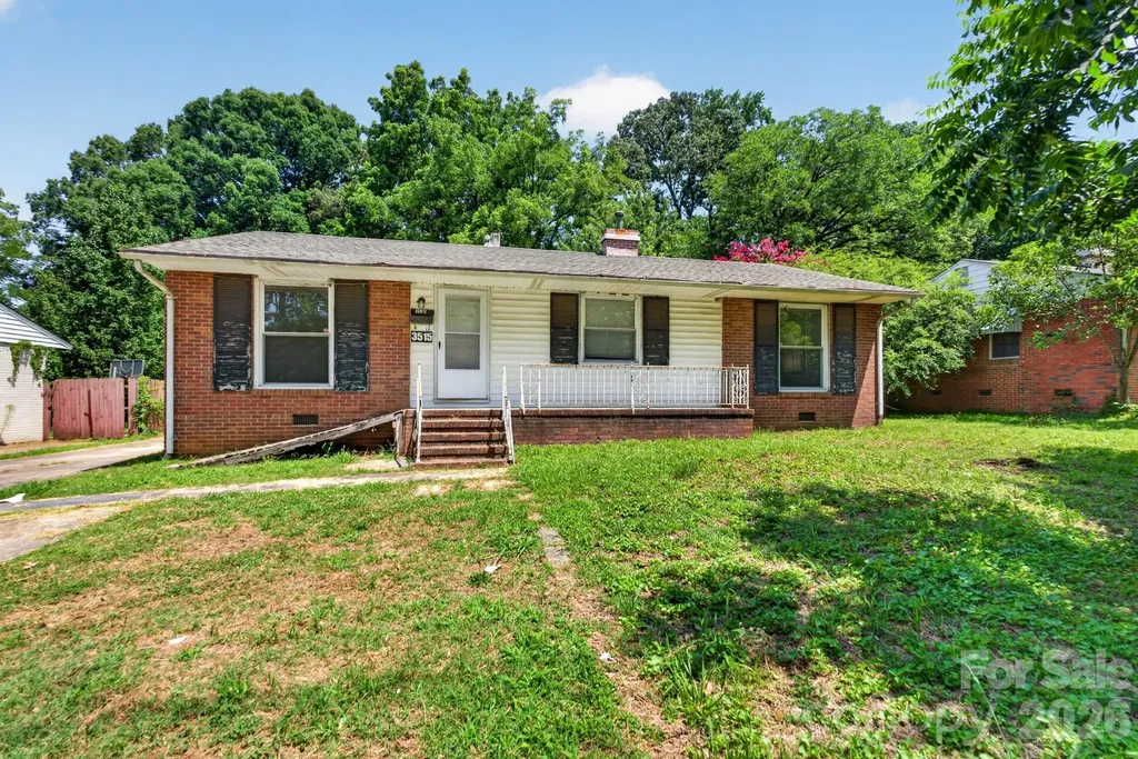 3515 Shamrock Drive Charlotte NC 28215