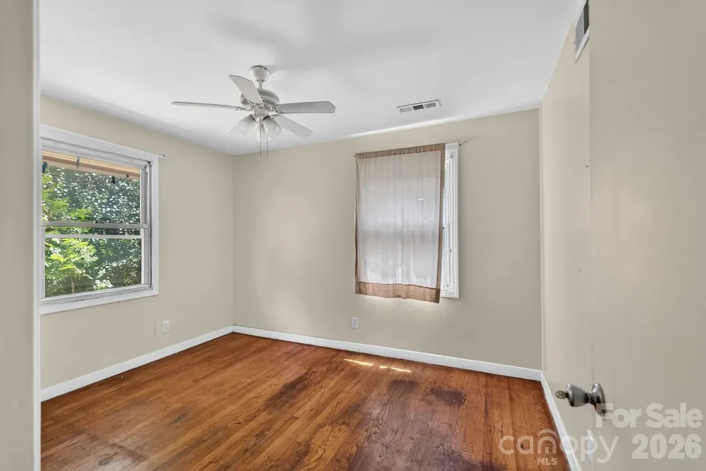 3515 Shamrock Drive Charlotte NC 28215