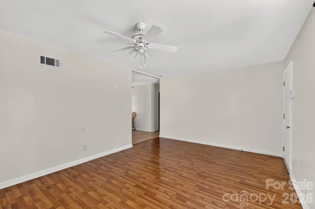 3515 Shamrock Drive Charlotte NC 28215