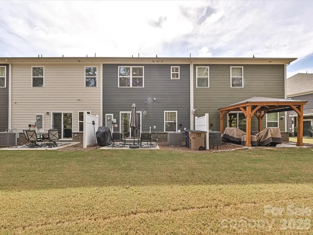348 Abington Street Matthews NC 28104