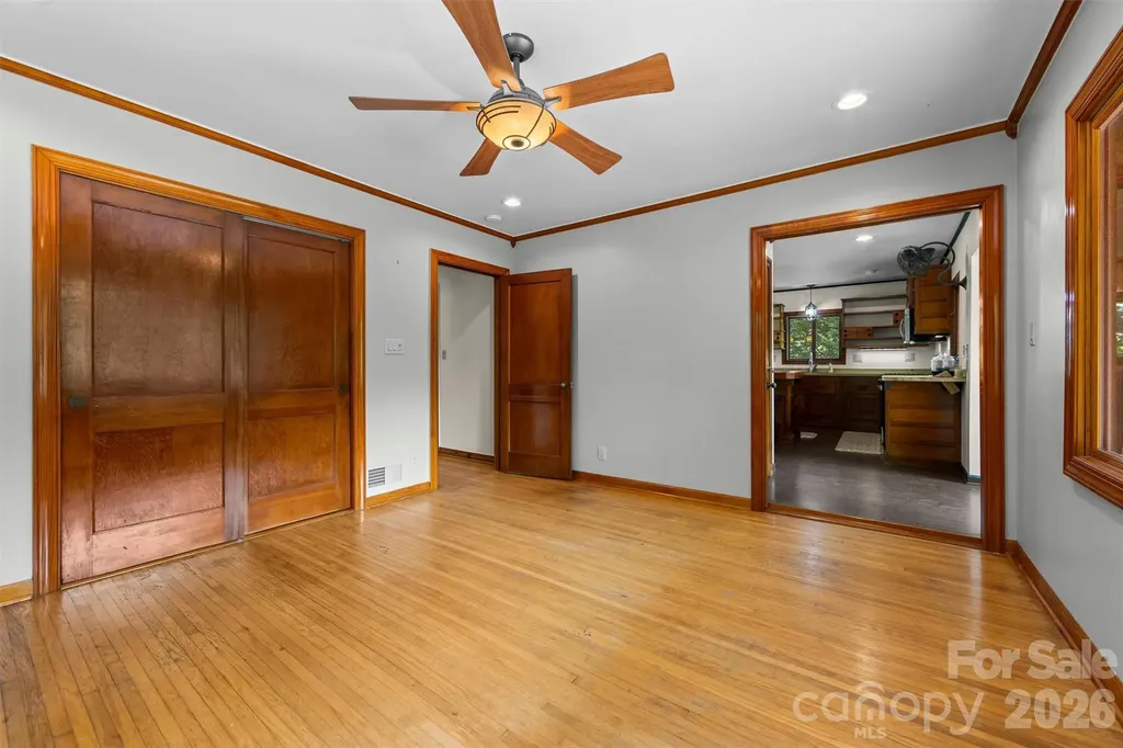 432 Turkey Creek Road Leicester NC 28748