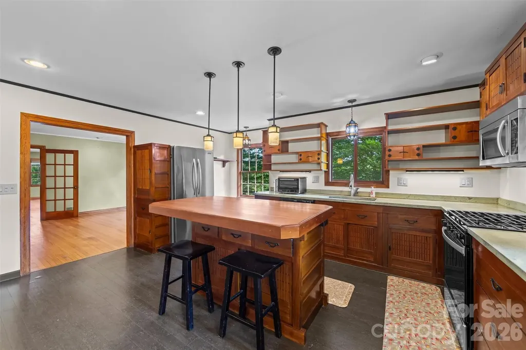 432 Turkey Creek Road Leicester NC 28748