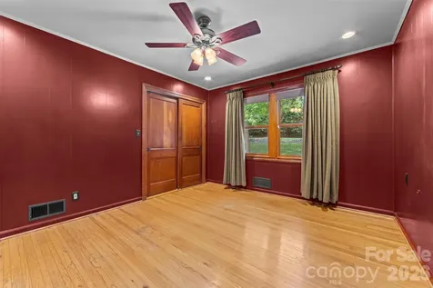 432 Turkey Creek Road Leicester NC 28748