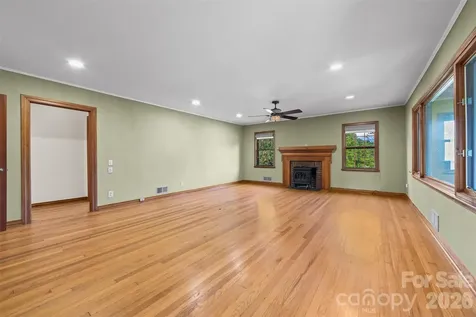 432 Turkey Creek Road Leicester NC 28748