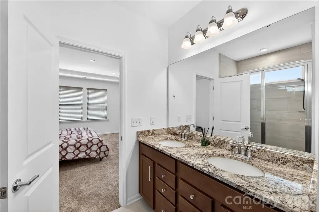 11119 Glasden Road Charlotte NC 28278