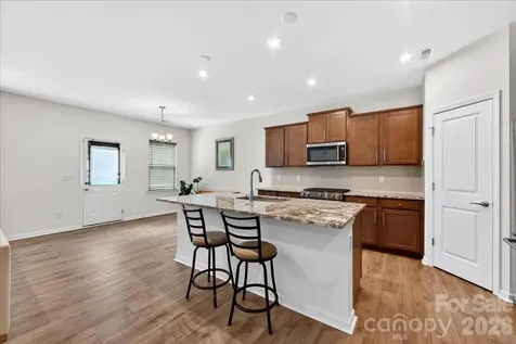 11119 Glasden Road Charlotte NC 28278