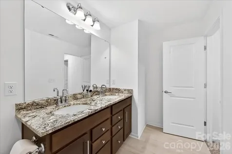 11119 Glasden Road Charlotte NC 28278