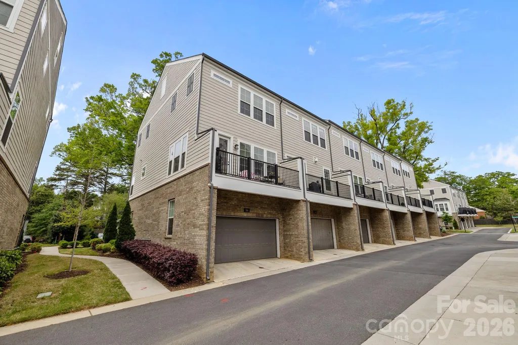 316 N Dotger Avenue Charlotte NC 28204